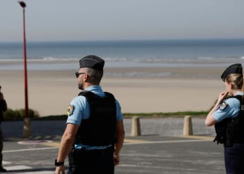 4 dead, 38 rescued during attempted channel crossing from France to U.K.