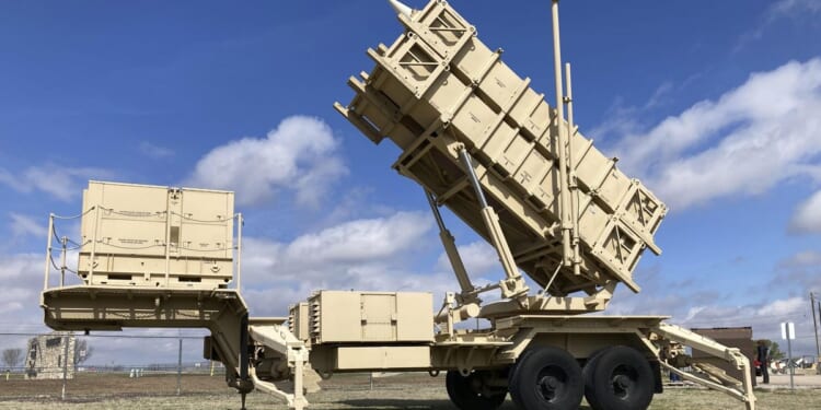 Pentagon awards $4.7 billion contact for new Patriot interceptor missiles