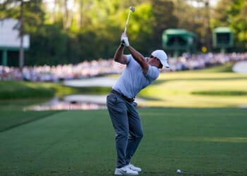 McIlroy pulls away with birdie binge, sets Masters record with six-shot lead at halfway mark