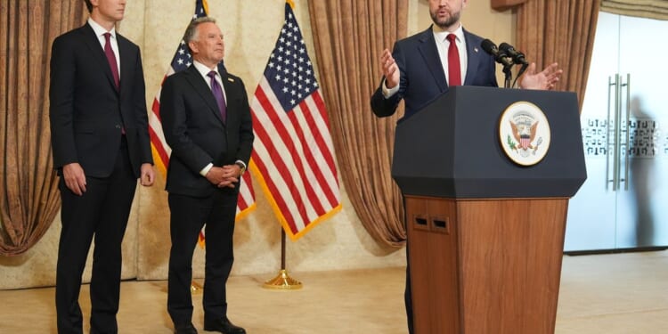 Trump threatens Strait of Hormuz blockade after US-Iran ceasefire talks end without agreement