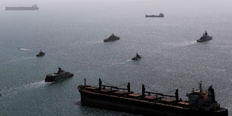 Trump threatens to blow up Iranian ships that disrupt port blockade