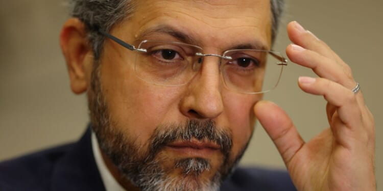 Iranian official says U.S. ‘maximalist’ demands stall face-to-face talks