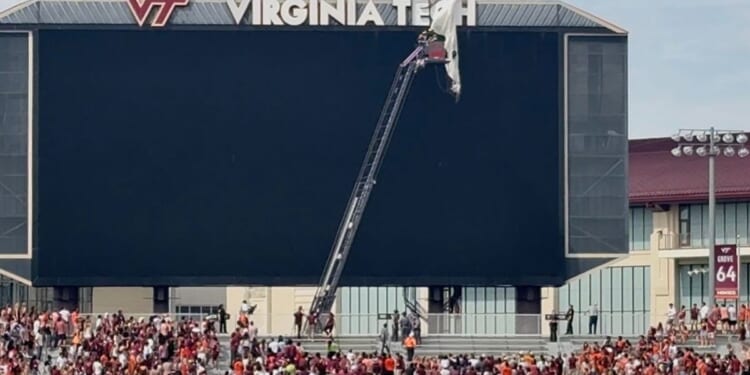 Skydiver gets stuck on Virginia Tech scoreboard, delays football team’s exhibition