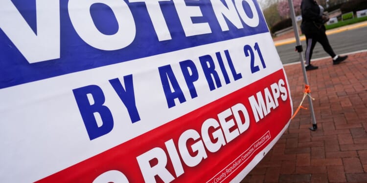 Ex-Gov. Glenn Youngkin urges Virginians to reject ‘most gerrymandered map in America’