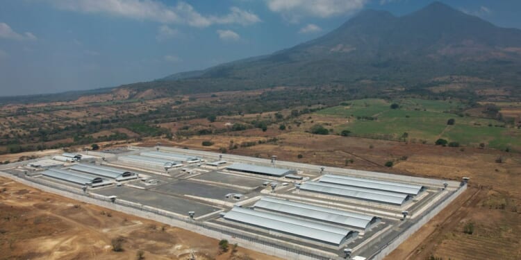 Nearly 500 alleged MS-13 members in El Salvador face a sweeping mass trial