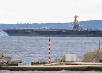 Navy review puts future of highest-tech U.S. aircraft carriers in question