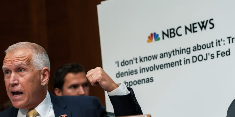 Tillis Maintains 'No' Vote on Fed Chair Nominee Warsh