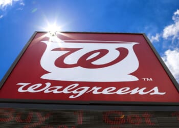 Chicago alderman demands charges against Walgreens over South Side store closure