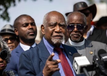 Aide to Democratic Rep. Danny Davis indicted for pandemic fraud