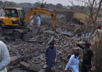 Death toll rises to 14 in Pakistan suicide attack. Pakistani Taliban splinter group claims blast