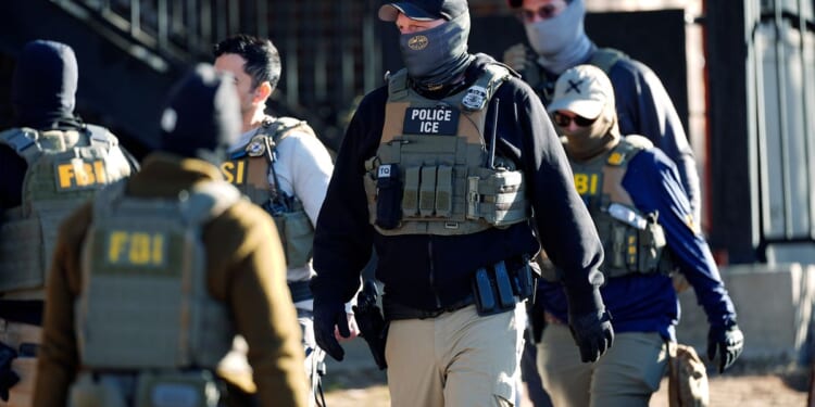 Federal judge rules ICE in Colorado violated order limiting warrantless arrests