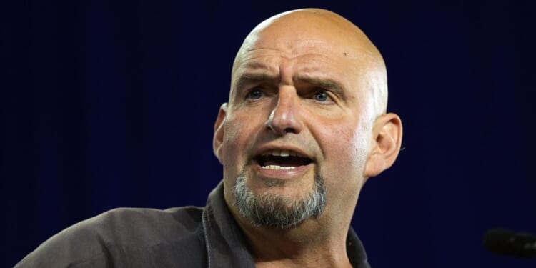 Fetterman defends Trump’s reflecting pool costs, tells critics: ‘Get over the TDS’