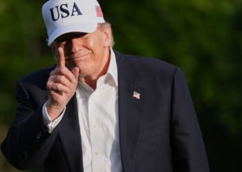 Trump planning to build helipad at White House