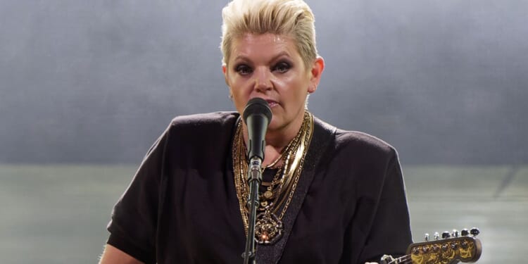 Natalie Maines of The Chicks blasts Trump’s $1.776B fund as payment for ‘insurrectionists’