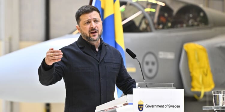 Zelenskyy says he’s pressing U.S. for more Patriot missiles for Ukraine to counter Russian strikes