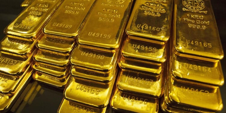 Ex-CIA senior official charged in $40 million gold bar theft