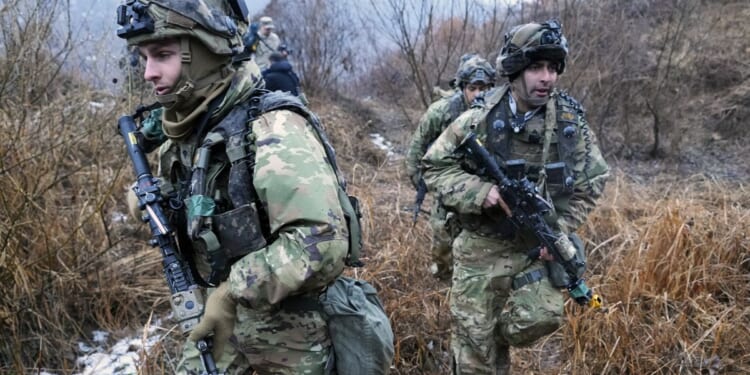 Commander of U.S. Forces Korea calls South Korea a ‘dagger’ aimed at China