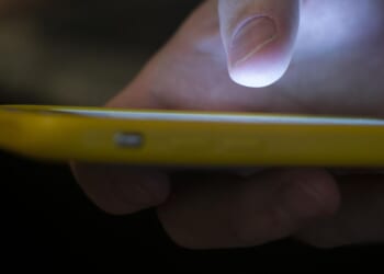 DOJ moves to boot short-term immigrants from ‘Obama phone’ program