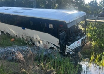 NTSB, Transportation Department probe Stafford County bus crash that left 5 dead, including 2 kids