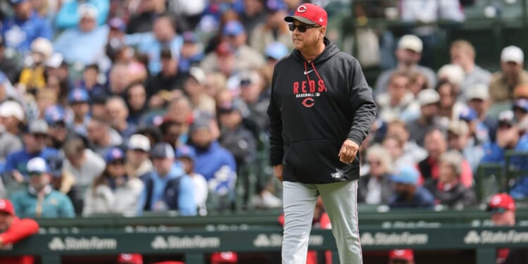 Manager Terry Francona of the Cincinnati Reds walks to the mound to make a pitching change during a match against the Chicago Cubs in Wrigley Field on May 7, 2026 in Chicago.