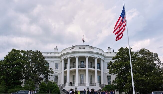Shots Fired Outside the White House, Bystander Shot, White House on Lockdown – PJ Media