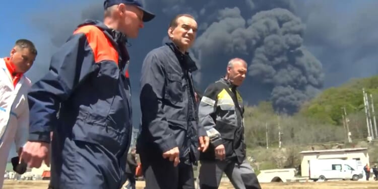 Ukraine keeps up assault on Russian oil infrastructure as Kyiv braces for more strikes