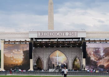 Diesel fuel spills from generators onto National Mall, leaks into cisterns