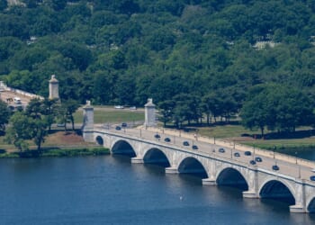 Planning commission seeks more details on Trump’s planned 250-foot arch near the Lincoln Memorial