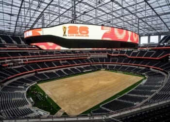 Stadium workers near L.A. say they have a tentative deal, averting strike ahead of World Cup