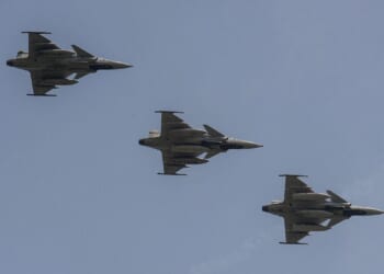 Sweden supplying Ukraine with next-generation jet fighter that can operate from austere locations