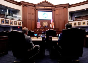 Florida court allows use of new House districts drawn by Republicans for midterm elections
