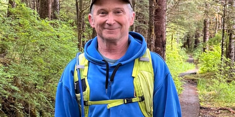 Alaska election official threatens to disqualify Republican who shares name with Dan Sullivan