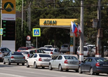 Russian official sounds alarm about impending chaos over Ukraine war, economic failures