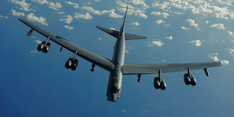 B-52 Stratofortress crashes after takeoff at Edwards Air Force base in California