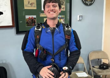 Skydivers killed in Missouri plane crash found thrills and peace through jumping