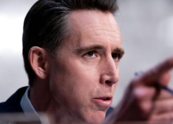 MLB ‘must answer’ for warning after Giants pitchers’ Pride Night message: Sen. Hawley