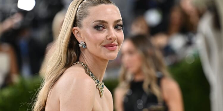 Amanda Seyfried says she hired bodyguard following backlash over Charlie Kirk remarks