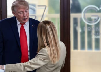 Trump deepens the dustup with Italy’s Meloni over a disputed photo from the G7 summit