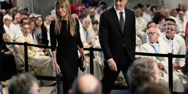 Spanish judge orders prime minister’s wife to face corruption trial and surrender her passport