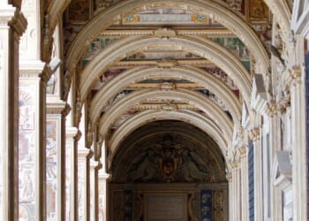 Vatican begins 5-year restoration of Raphael Loggia, used by popes and presidents