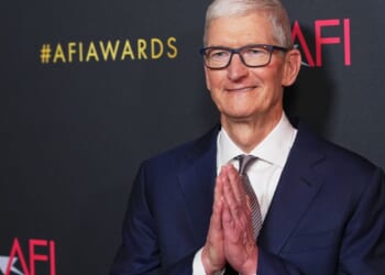 Apple stock tumbles 5% as MacBook, iPad price hikes wipe $275 billion from market cap