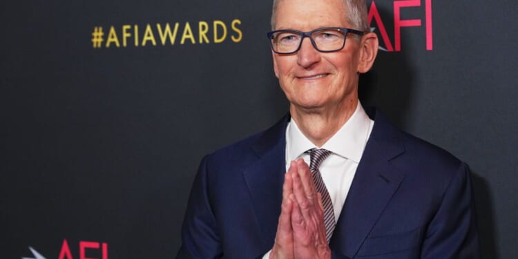 Apple stock tumbles 5% as MacBook, iPad price hikes wipe $275 billion from market cap