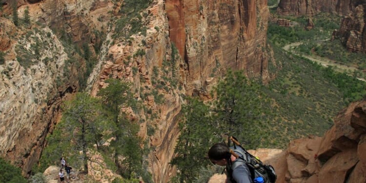 Former Las Vegas pastor dies in custody after being charged in wife’s murder at Zion National Park