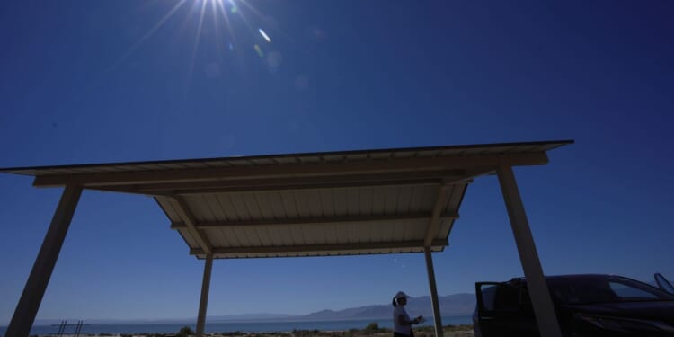 Heat wave and high humidity will blast much of the U.S. this week, weather service says