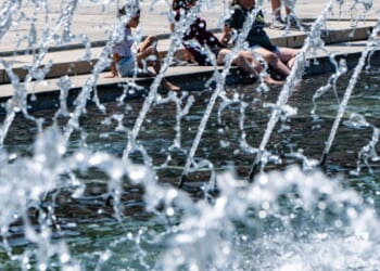 Forecasters cite ‘dangerous’ conditions as heat scorches Midwest while on its way to the East