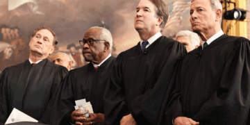 US-POLITICS-TRUMP-INAUGURATION (From L-R) US Associate Supreme Court Justices Samuel Alito, Jr., Clarence Thomas and Brett Kavanaugh and U.S. Supreme Court Chief Justice John Roberts look on during inauguration ceremonies in the Rotunda of the U.S. Capitol on January 20, 2025 in Washington, DC. Donald Trump takes office for his second term as the 47th president of the United States. (Photo by Chip Somodevilla / POOL / AFP via Getty Images)