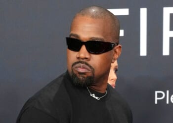 Kanye West draws 118,000 to Istanbul amid European bans