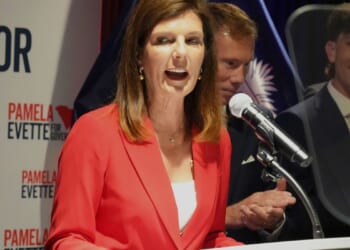 Trump now says either Republican candidate would be a good pick in South Carolina’s governor runoff