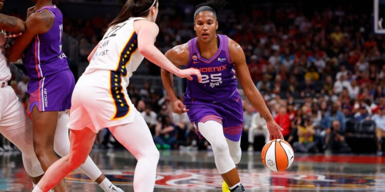 WNBA commissioner condemns “hate” against Alyssa Thomas after Caitlin Clark contact incident