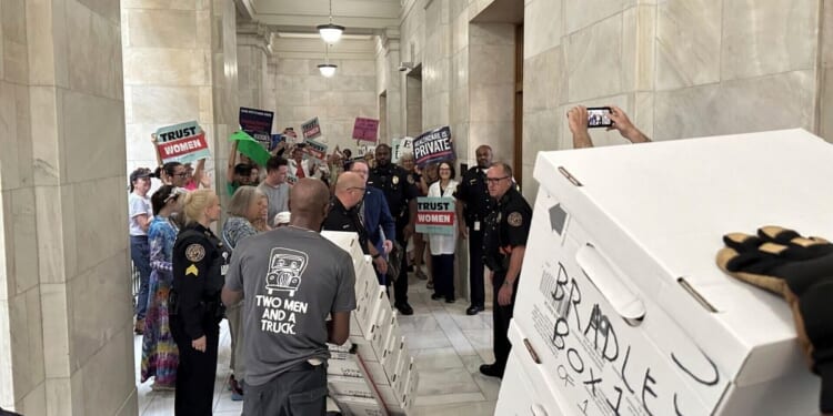 Challengers score victories in lawsuit against Arkansas’ restrictions on citizen ballot initiatives